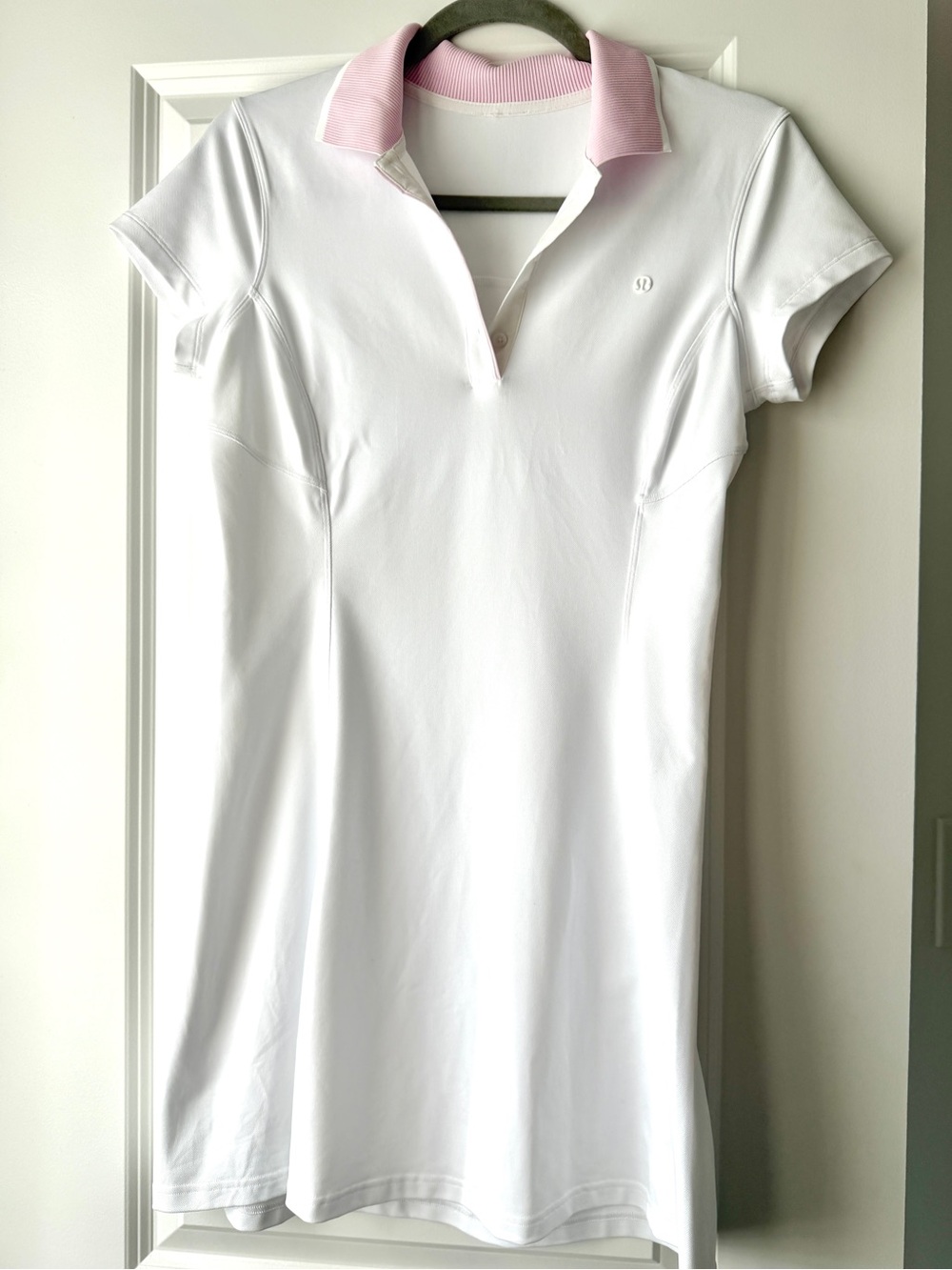 Lululemon athletica Women's White Polo Dress with Pink Collar - Size 6